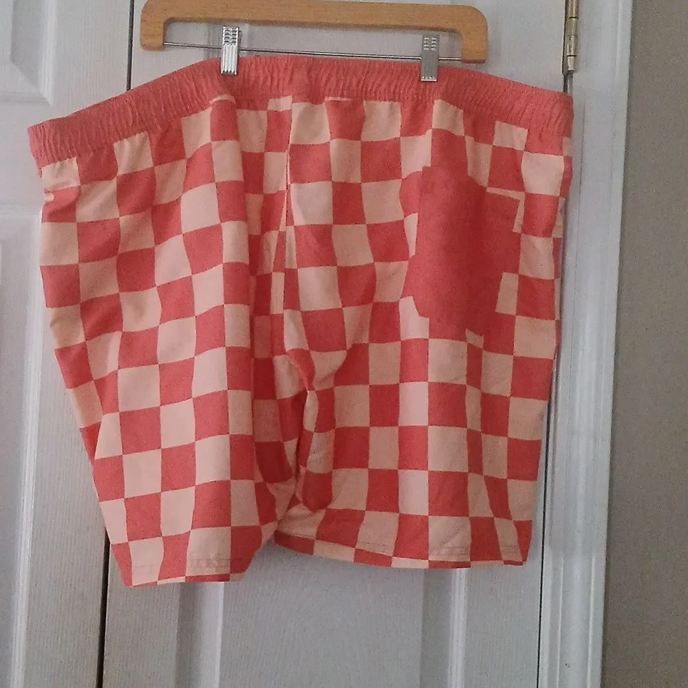 MAD  Engine peach orange checker board pattern swim trunks Sz XXL NWT